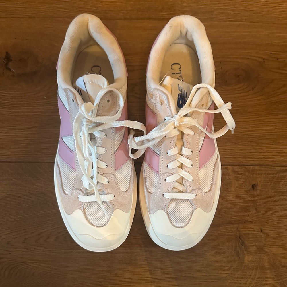 NWOB New Balance CT302 Sneakers